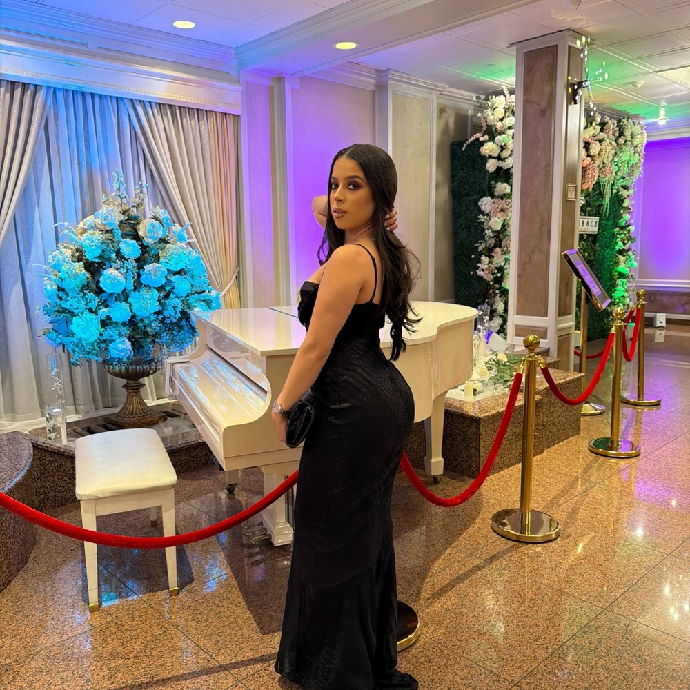 House of CB Black Formal Dress - Picture 2 of 3